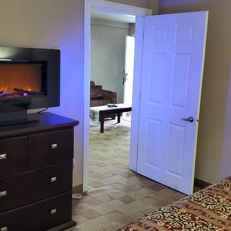 Shoreside Inn & Suites Wabamun Cameră foto